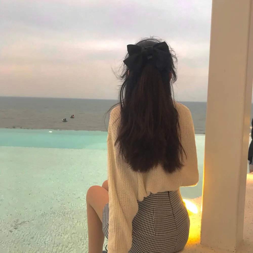 在我姐姐的婚纱里